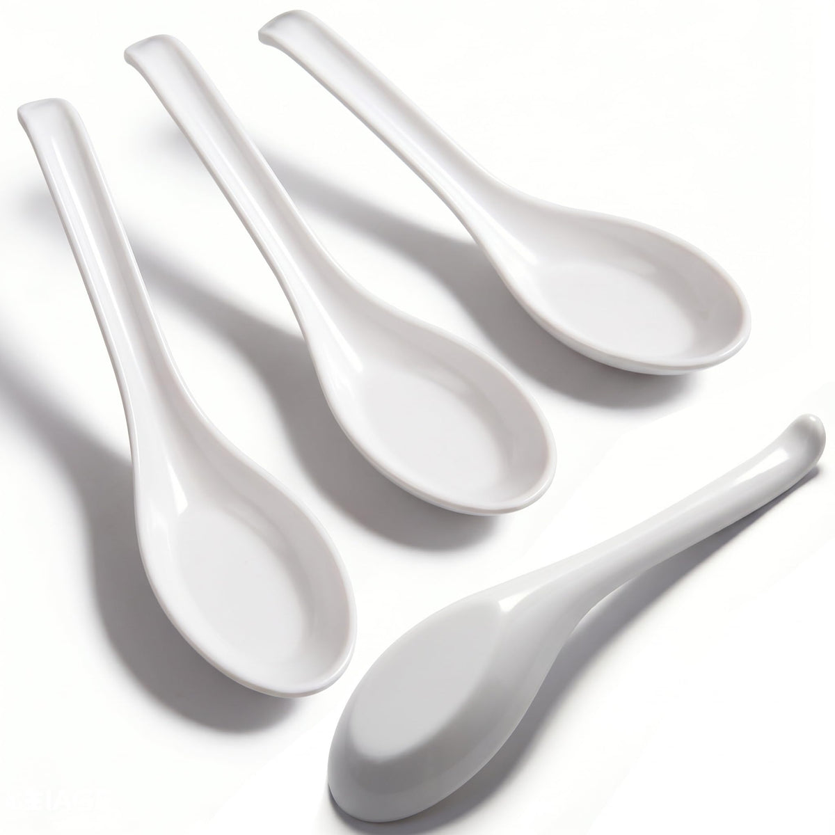 4PCS Asian Soup Spoons, Chinese Japanese Miso Ramen Wonton Dumpling Pho Rice Noodle Soba Soup Spoons, Red and Black Melamine Spoons