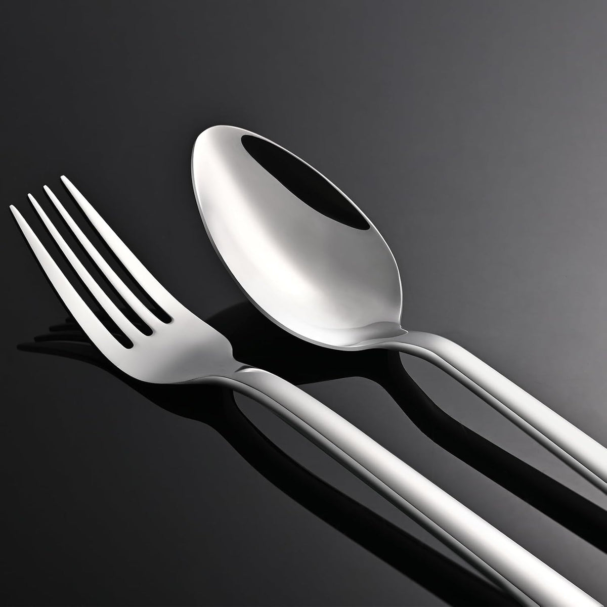 Silverware Set, 20 Piece Flatware Cutlery Set for 4, 18/10 Stainless Steel Silverware Mirror Polished Dishwasher Safe for Home, Restaurant, Wedding, Party(Silver, 20 pieces for 4)