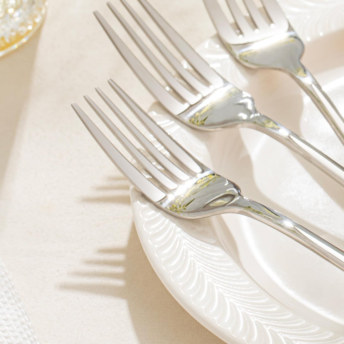 Forks 12 Piece Dinner Forks Set, 18/10 Stainless Steel, 8.18 Inch | Food Grade Metal Forks, Mirror Polished, Dishwasher Safe, Rust Resistant, for Home Kitchen, Weddings, Parties & Restaurants