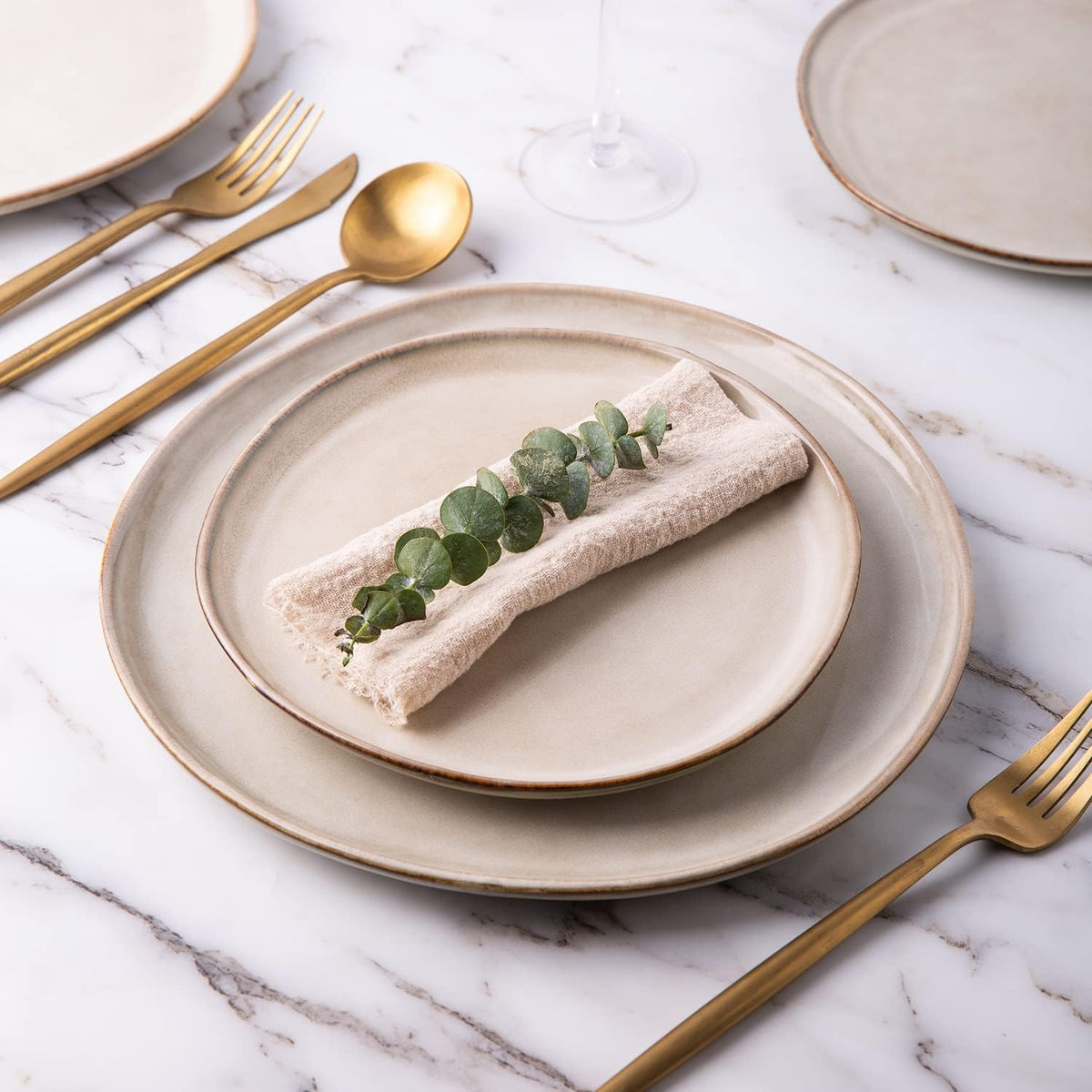 AmorArc Ceramic Plates Set of 6,8.5 Inch Stoneware Small Dinner Plates Set | Handmade Reactive Glaze Rustic Plates s for Dessert,Salad,Appetizer,Dinner ,Microwave & Dishwasher Safe,Scratch Resistant