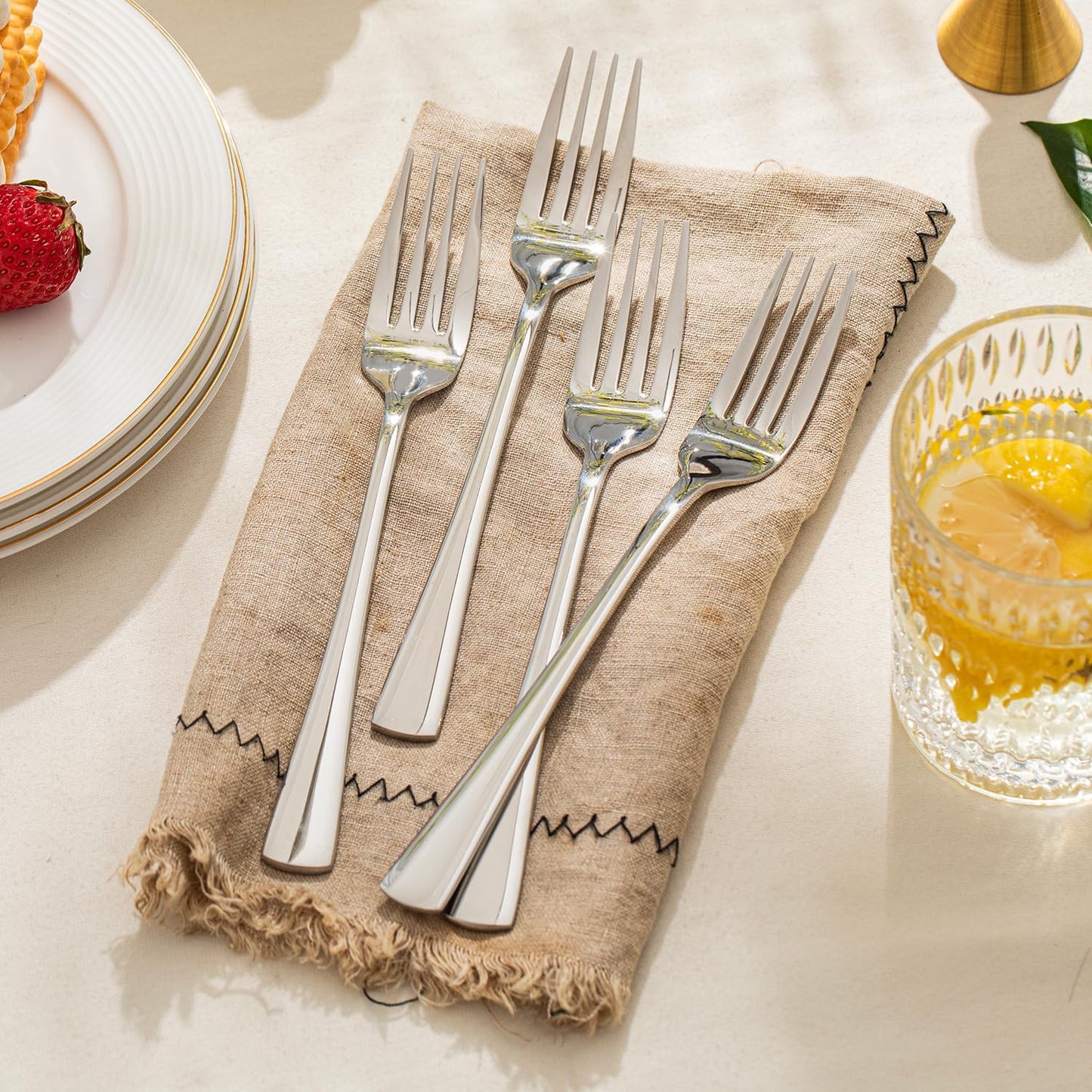 Forks 12 Piece Dinner Forks Set, 18/10 Stainless Steel, 8.18 Inch | Food Grade Metal Forks, Mirror Polished, Dishwasher Safe, Rust Resistant, for Home Kitchen, Weddings, Parties & Restaurants