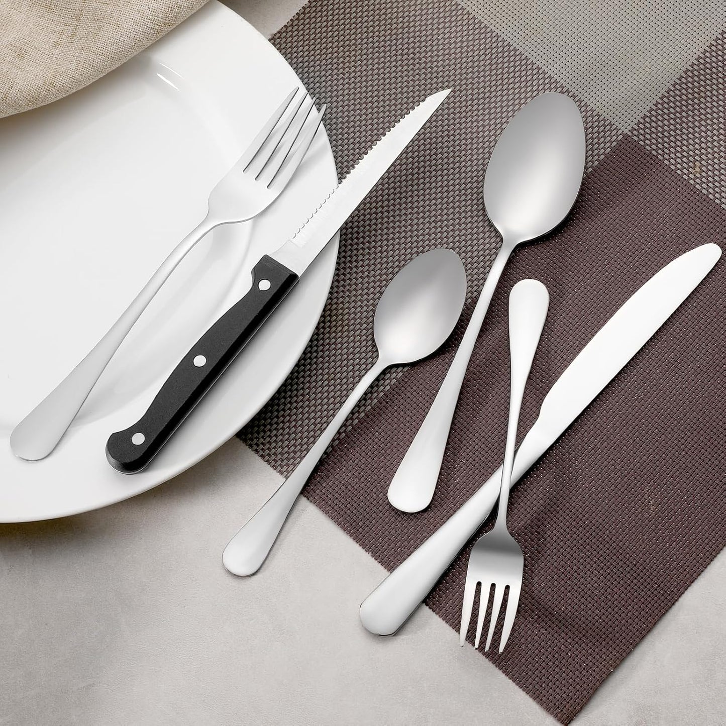 12 Pcs Teaspoons Set, Food-Grade Stainless Steel Spoons Silverware, Cutlery Tea Spoons, Durable Dessert Spoons, Metal Spoon for Home, Kitchen or Restaurant, Mirror Polished, Dishwasher Safe 6.7 Inch