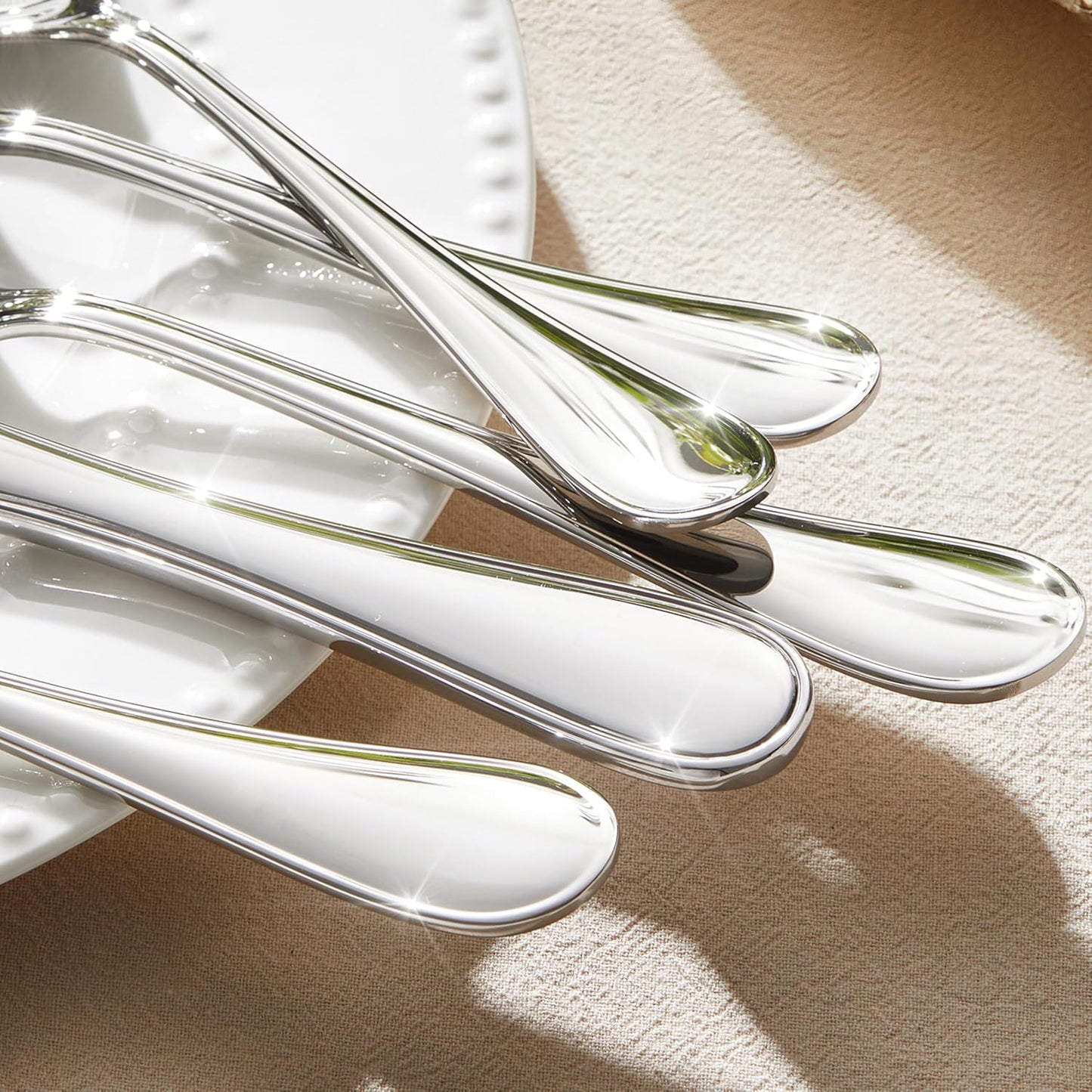 12-Piece 8-Inch Teardrop Dinner Forks Set, 18/10 Stainless Steel Table Fork | Forks Silverware Set, Dishwasher Safe, Ideal for Family Meals, Home Kitchen, Restaurant & Daily Dining