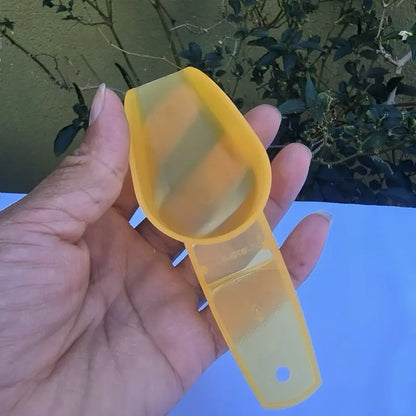 Vintage-Style Spoon in Yellow Pink Red & Transparent 5 1/4 Inches for Serving Seeds Nuts Flour Kitchen Essential